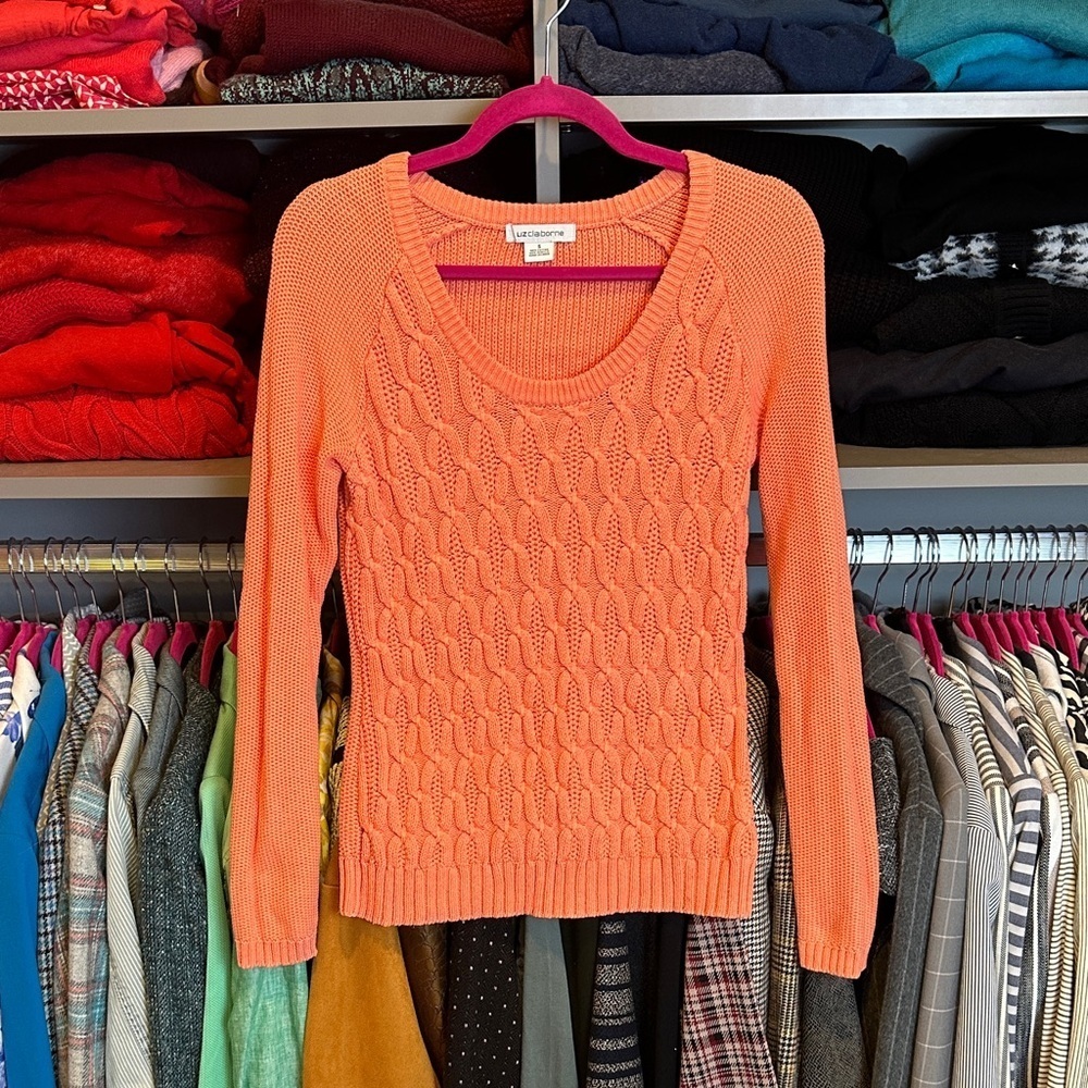Liz Claiborne peach long sleeve scoop neck sweater size S